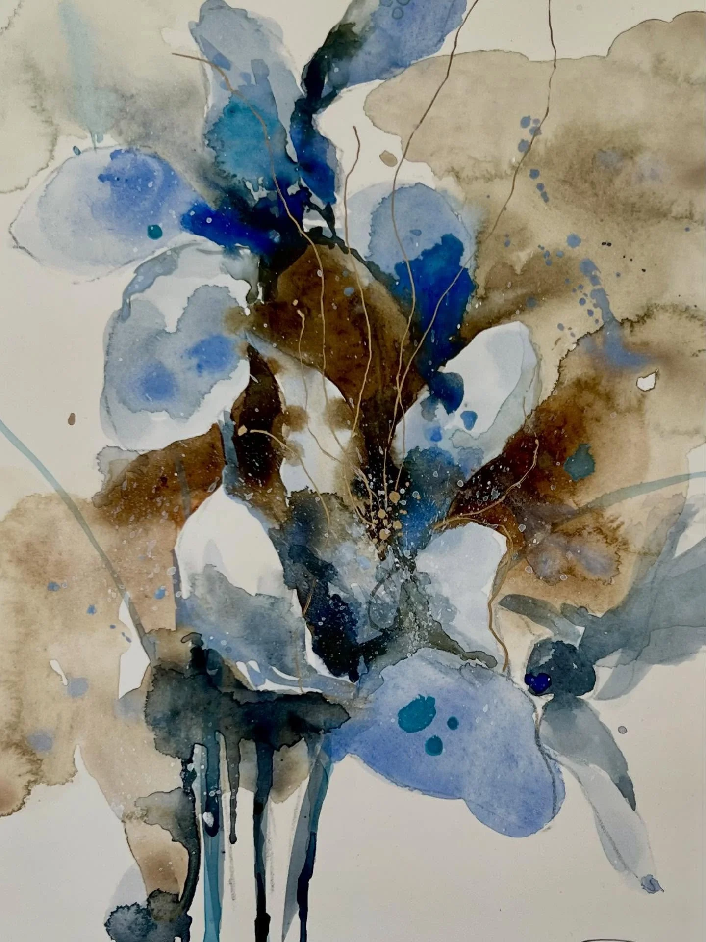 Abstraction of a floral. 
.
.
.
.
.
#watercolor #watercolour #watercolorpainting