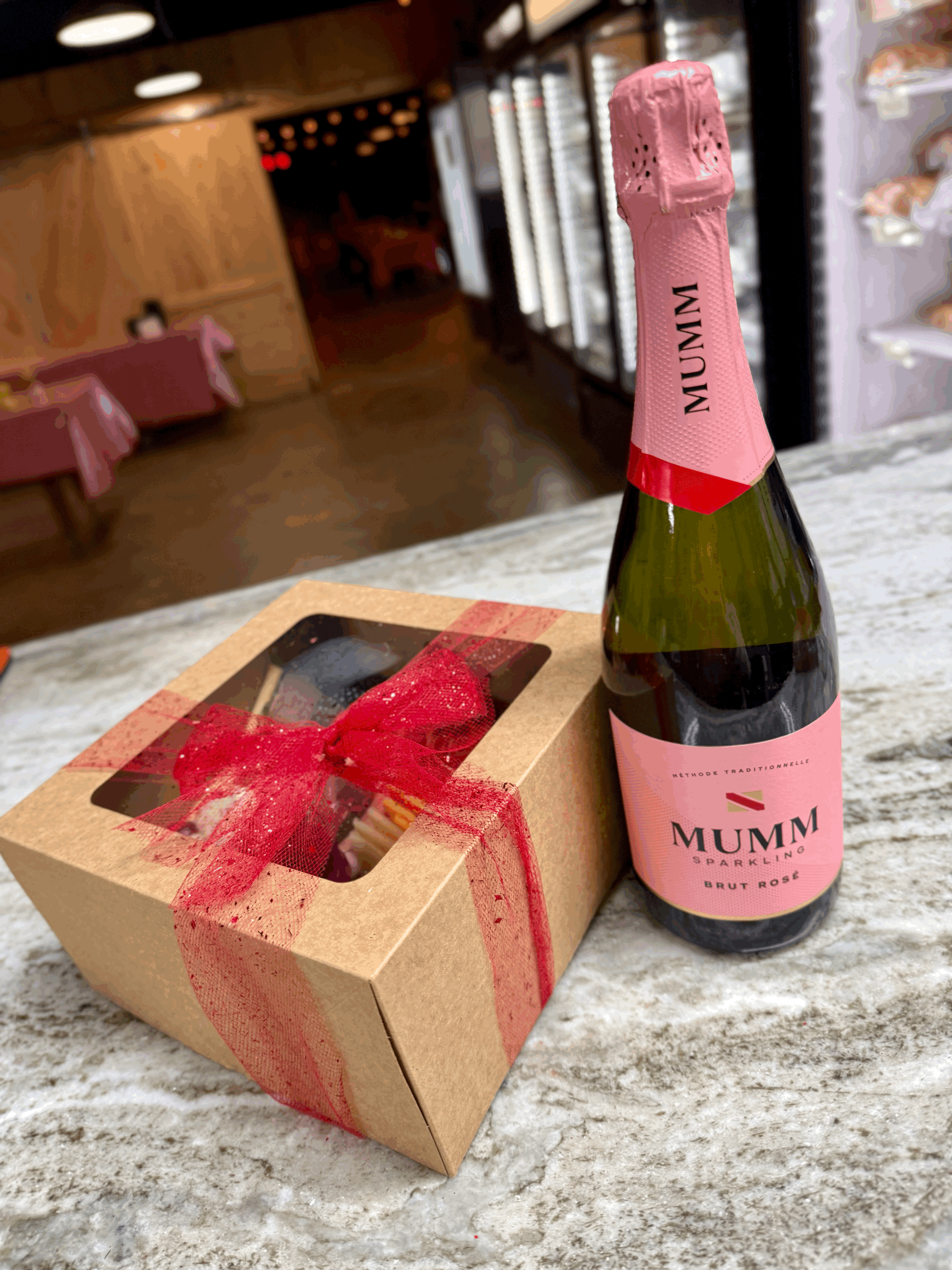 Couple's Box + Bottle