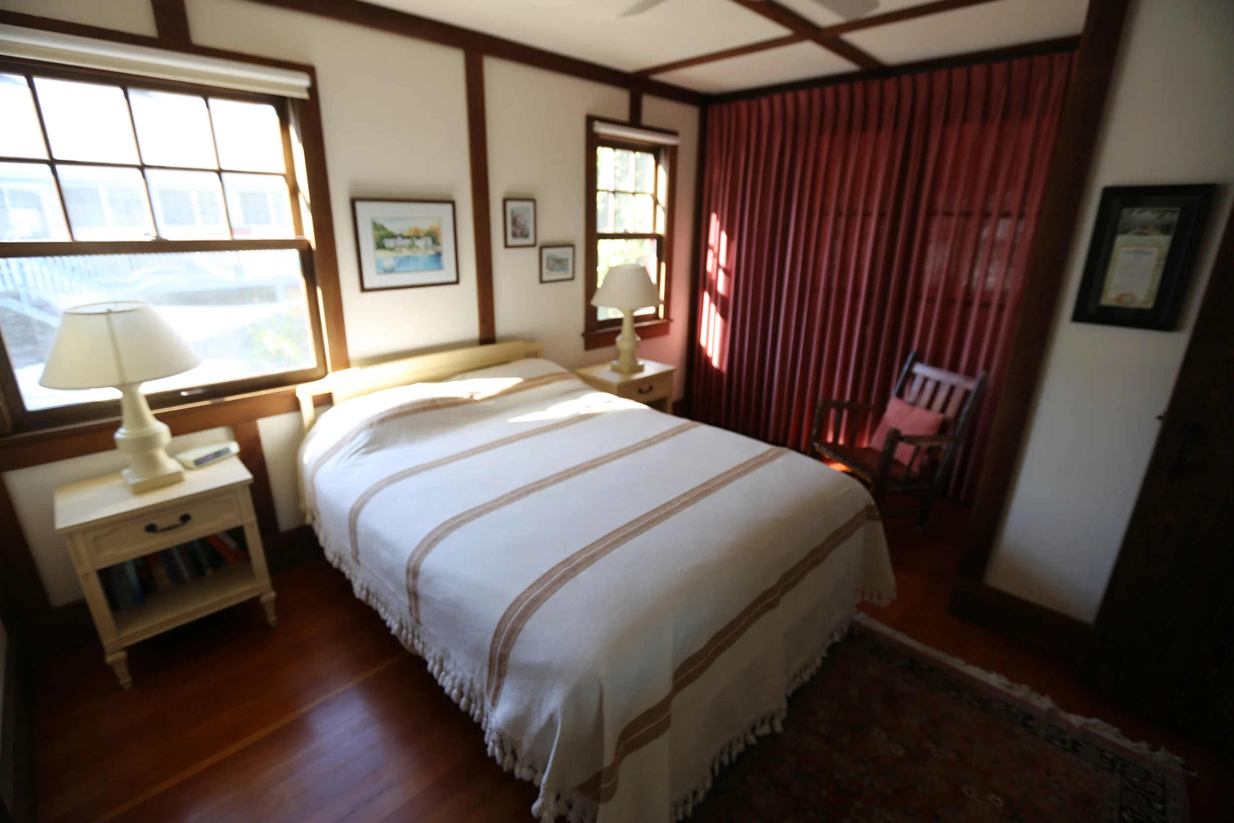  Two Bedrooms with queen beds. 