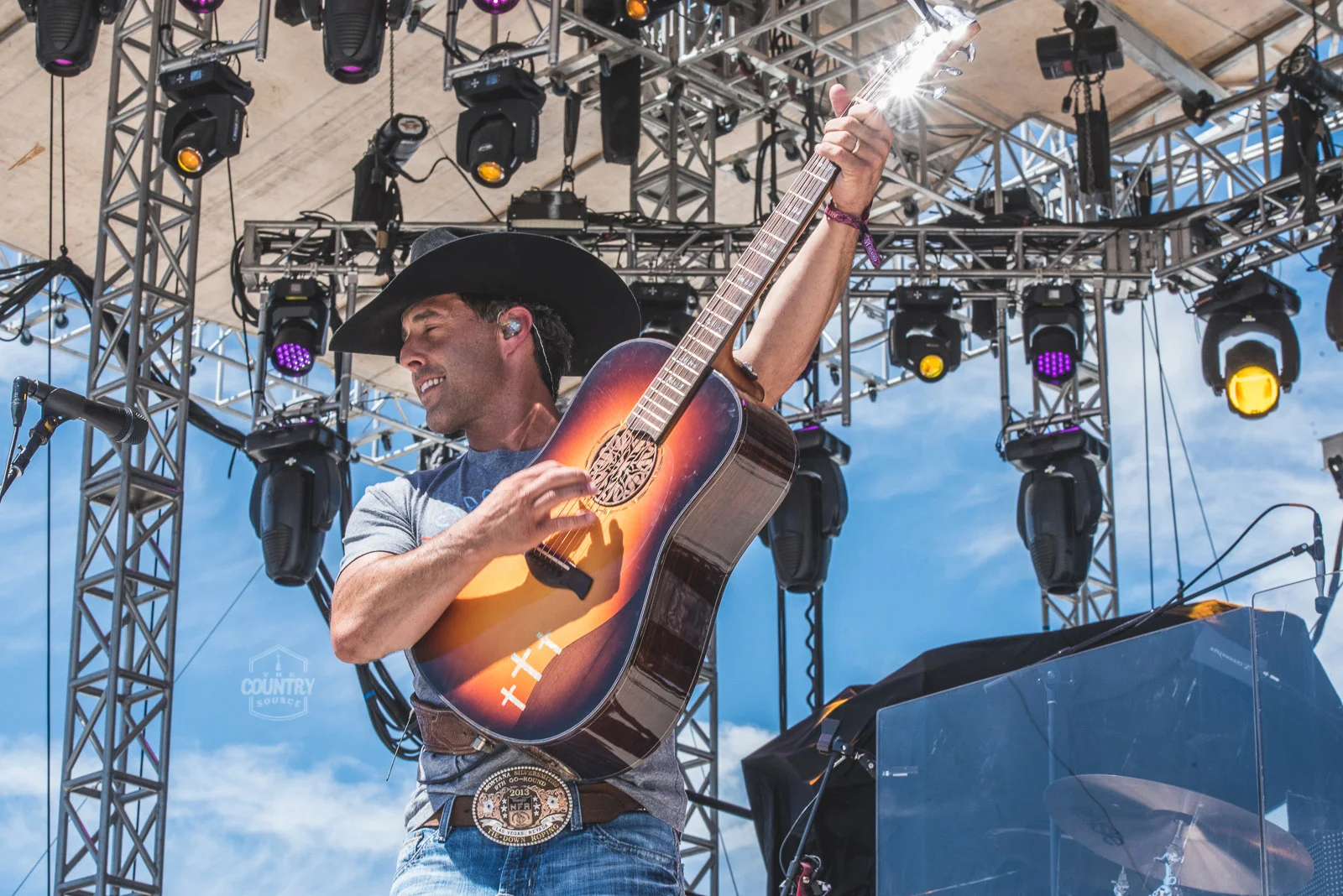 Aaron Watson ( Photo Chad Johnson/In Action Photos )