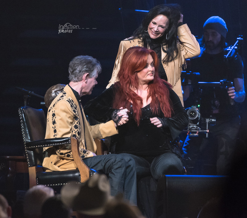 Wynonna, Randy Travis & Mary Travis