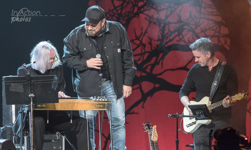 Garth Brooks & Steve Hinson
