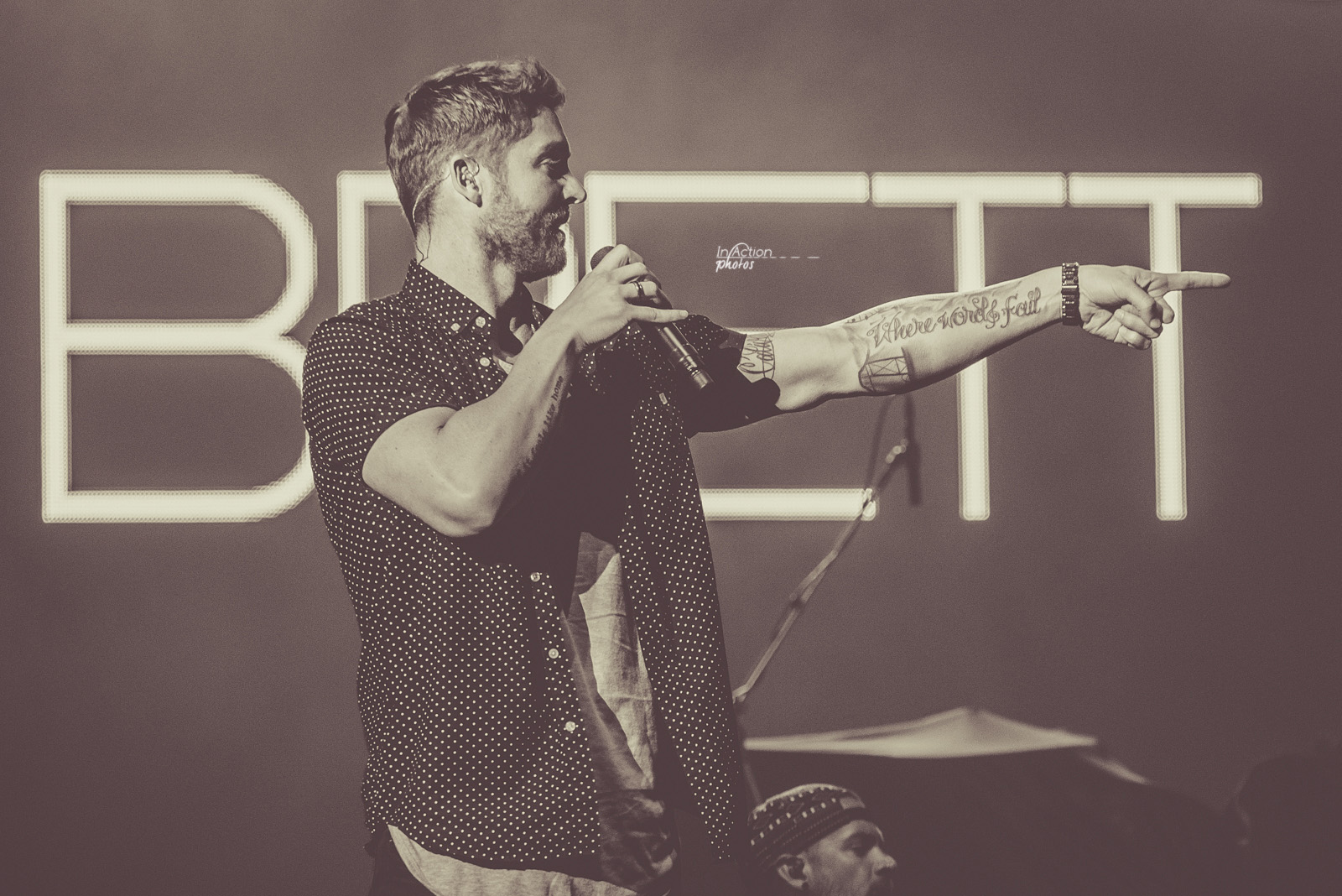 Brett Young - Verizon-2892.jpg