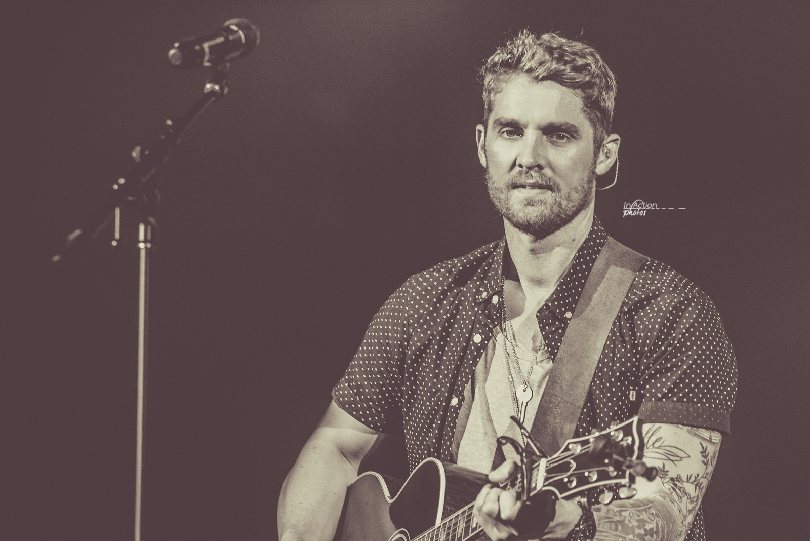 Brett Young - Verizon-3011.jpg