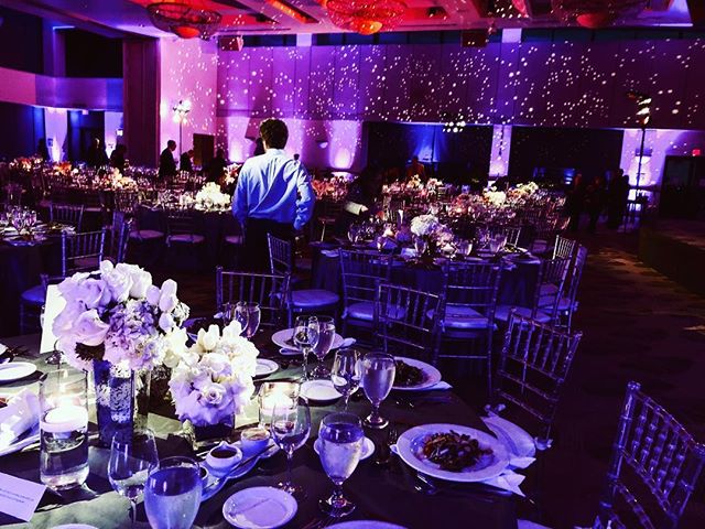 Starry, starry night 💫 Lighting for Sinai Temple&rsquo;s Annual Gala by @padanoproductions