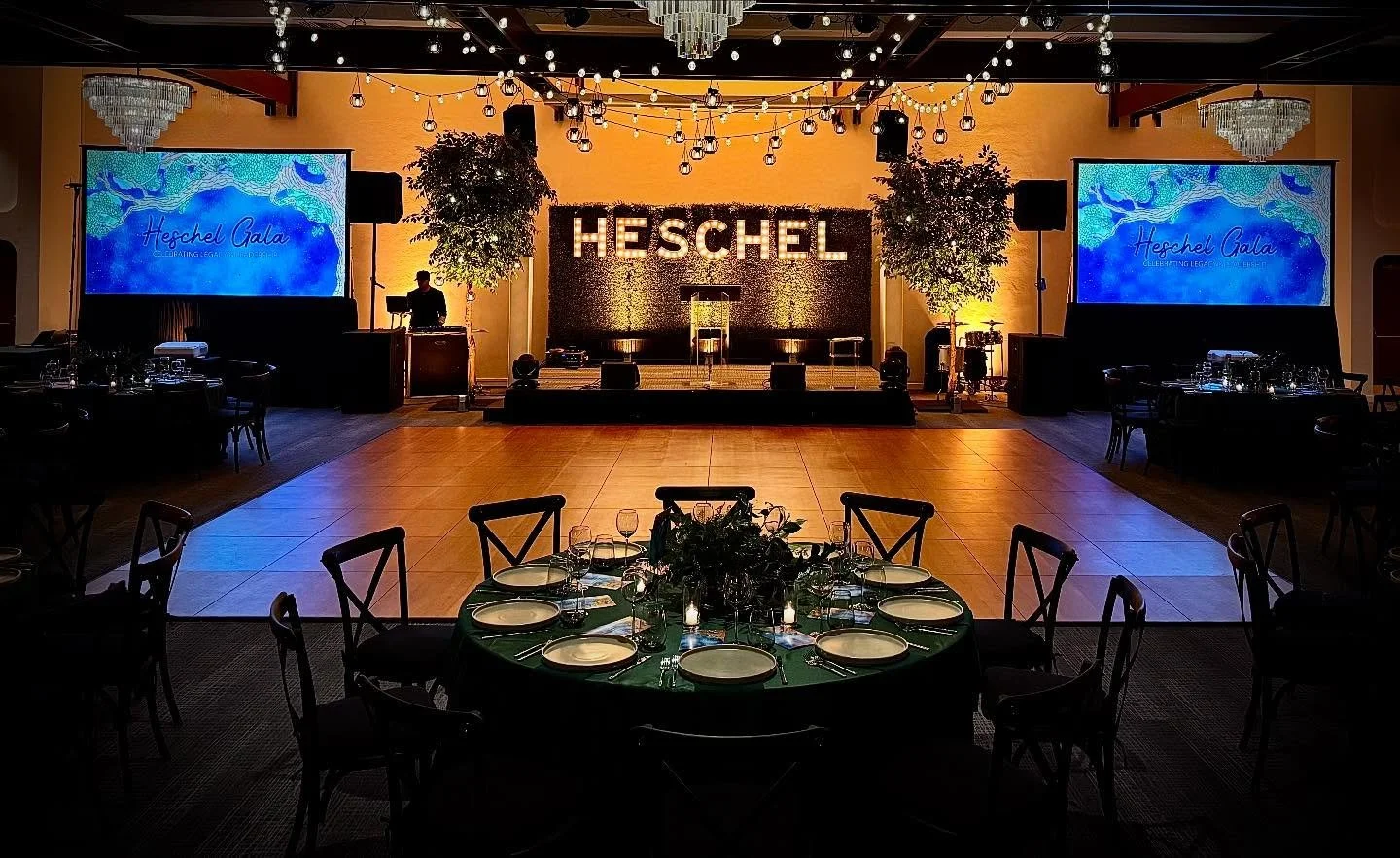 ✨Every detail is in place&hellip;lighting, sound and visuals working together in harmony.  The standard we bring to every gala and corporate event. 

#EventProduction #GalaEvents #CorporateEvents #LiveSound #LightingDesign #AVServices #PadanoProducti