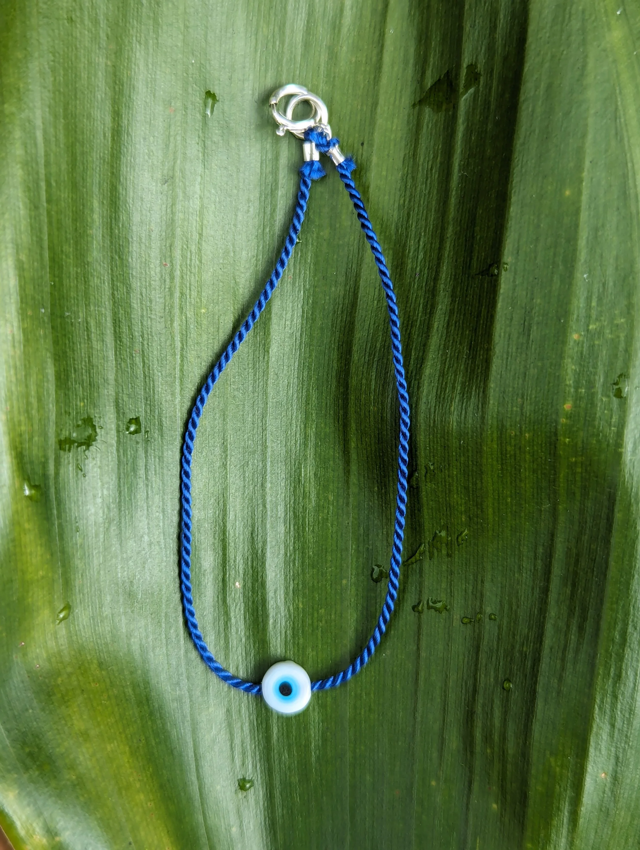 white bead bracelet.jpg