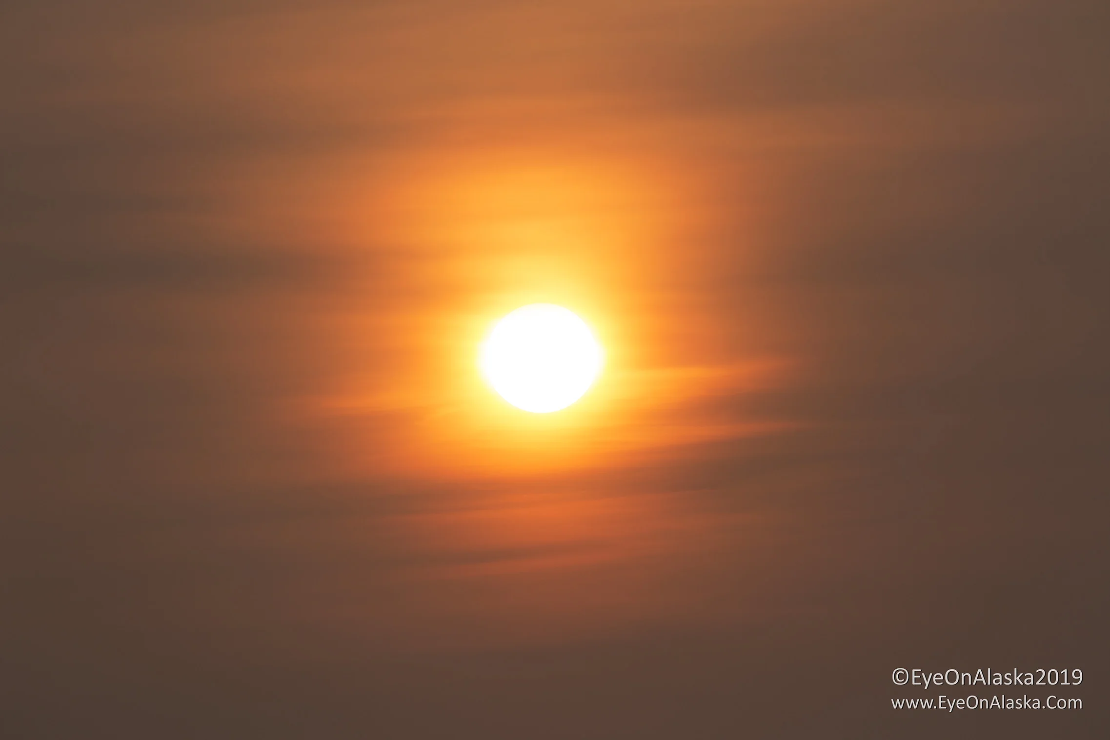 10pm sun burning through the smoke.