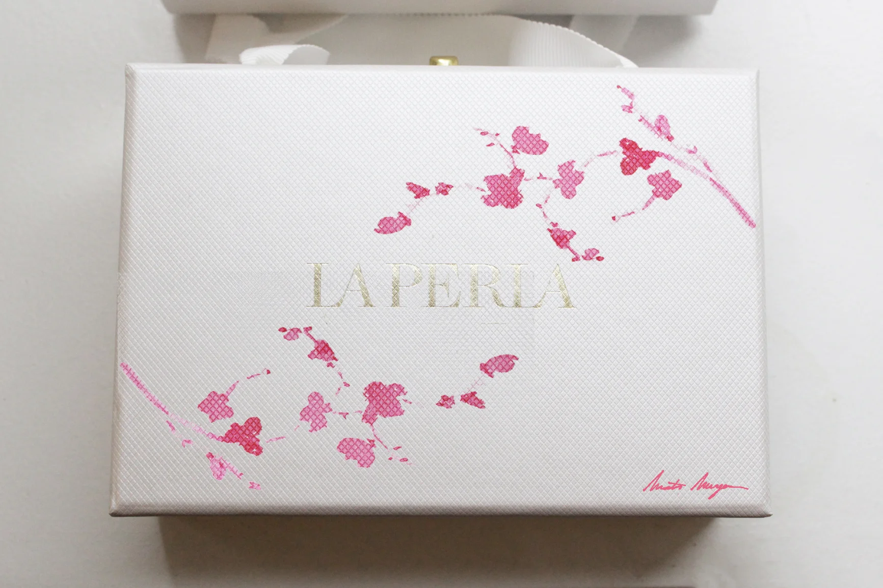 LaPerla1 12.10.30 PM.jpg