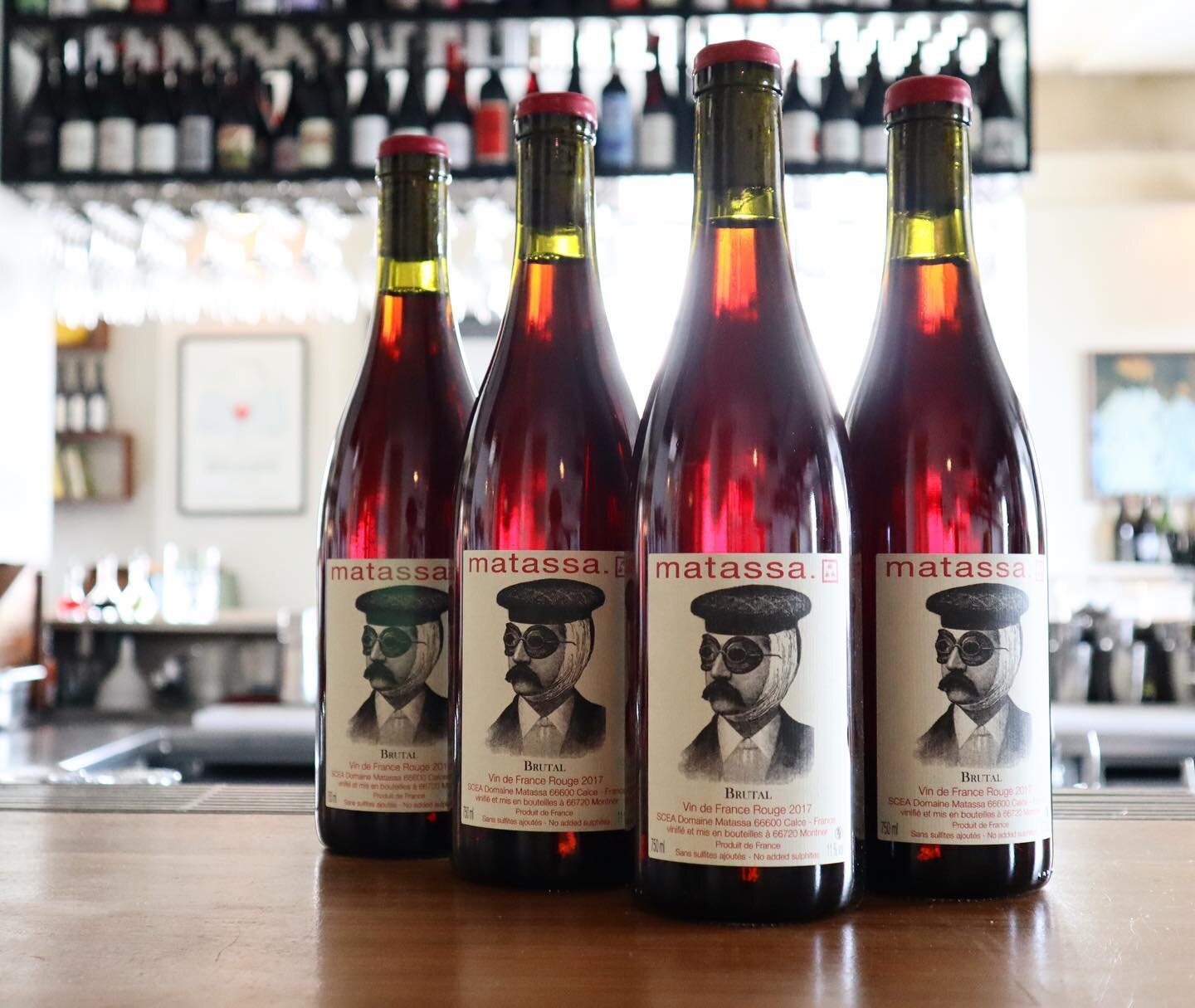 Spring Wines 👑

We&rsquo;ve been selling too much good wine lately and being out of stock is boring, so there&rsquo;s a bunch of brilliant new bottles on the menu from the cellar today. 

Particularly excited about all the Canberra District gear in 