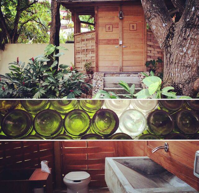 Nuestros baños secos en el jardín