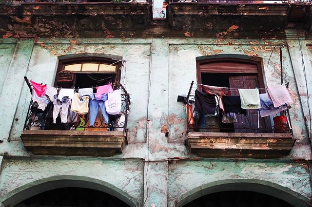Laundry day in Havana #travelgram #travelpics #travel #cuba #lahabana #🇨🇺 #laundry