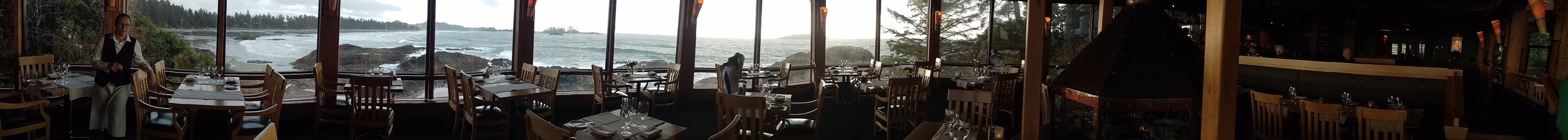 The stunning sunset view from one of my favorite restaurants in Tofino @ The Wickaninninish Inn.