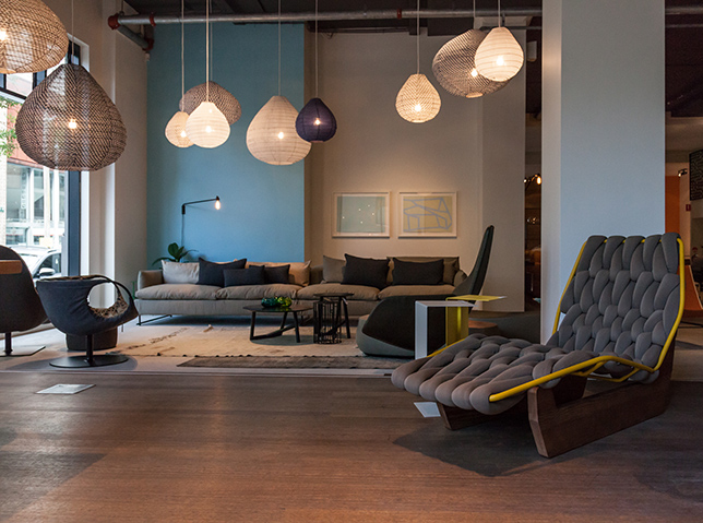 Hub Furniture, Melbourne . Hub is one of my favourite stores for beautiful lighting. A must if you're in the city!
