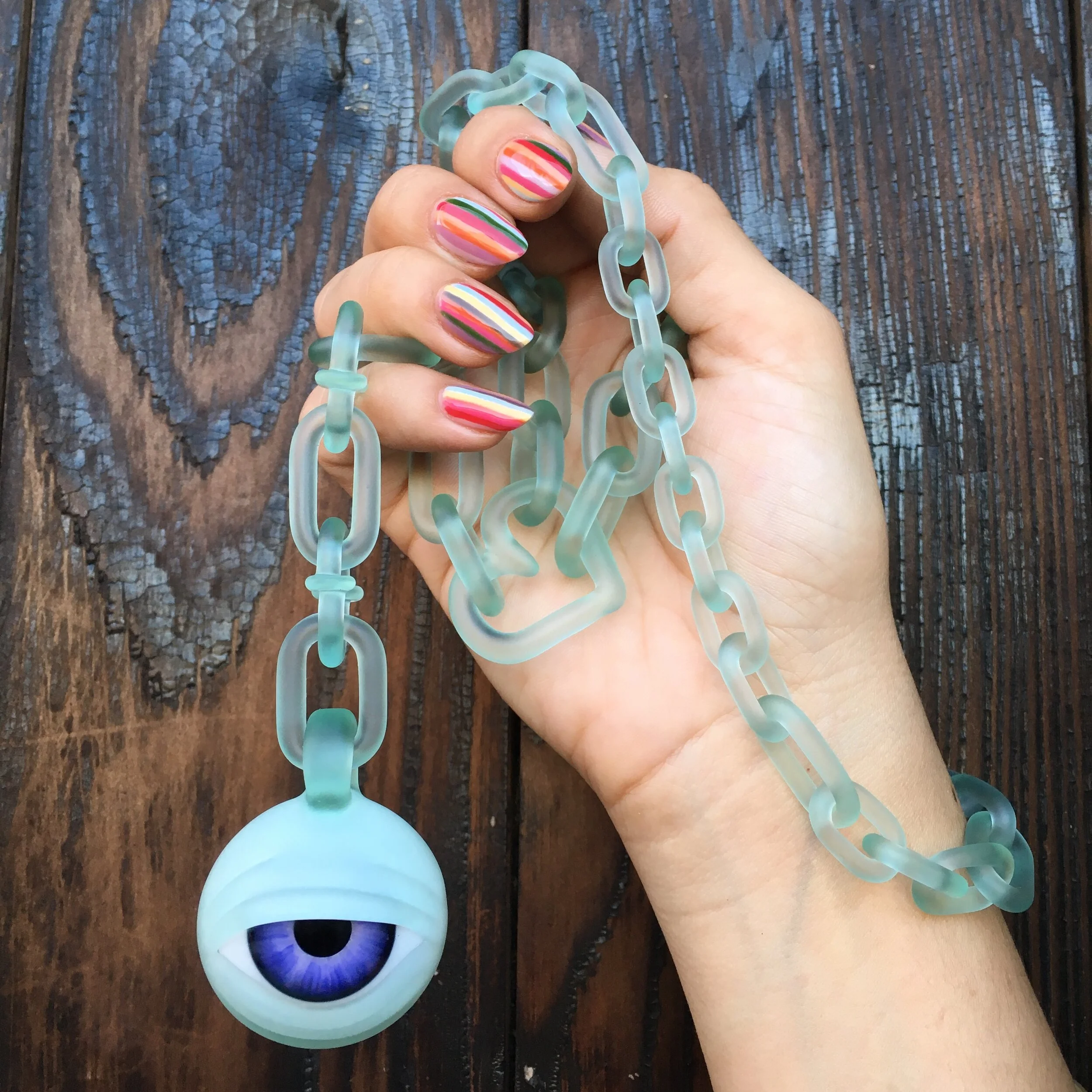 Custom Sandblasted Tonic Glass Chain 
