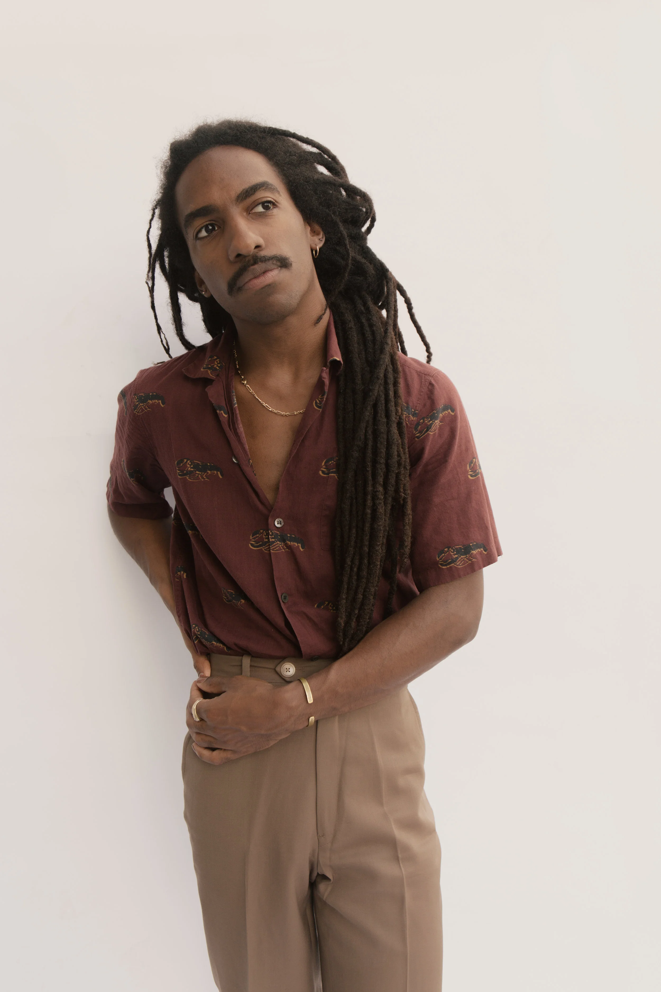 Zachary Gray Headshot-1.jpg