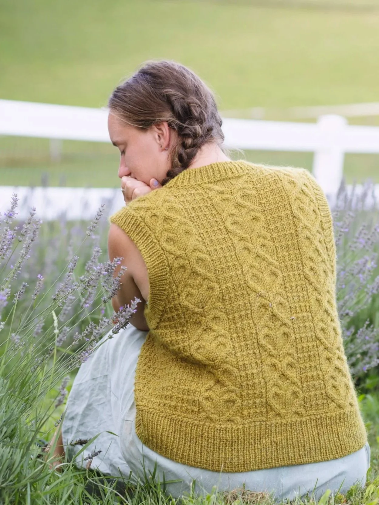 Auntie+Anne+Vest+02.jpg