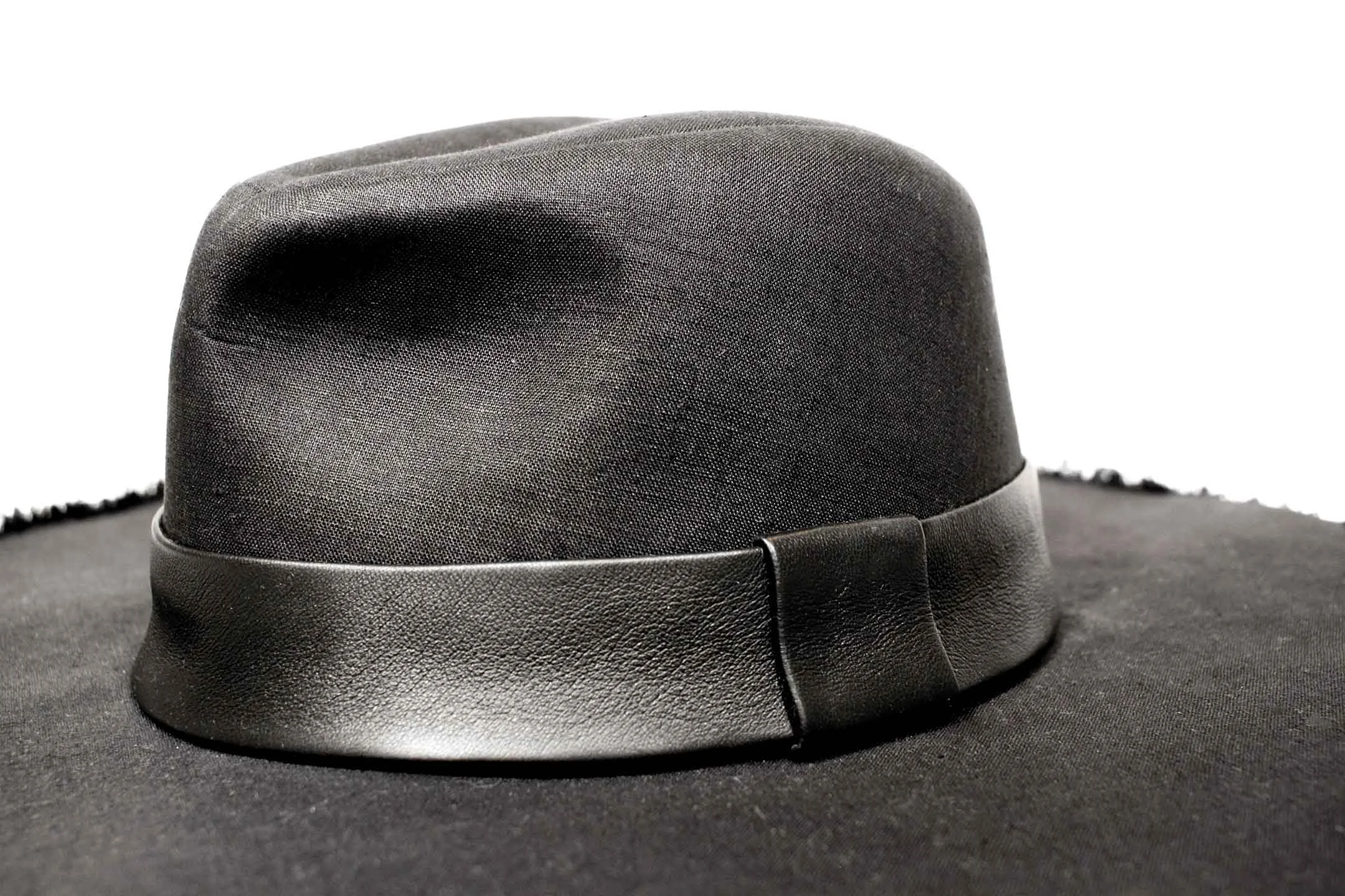 MA Linen Sun hat detail 2.jpg