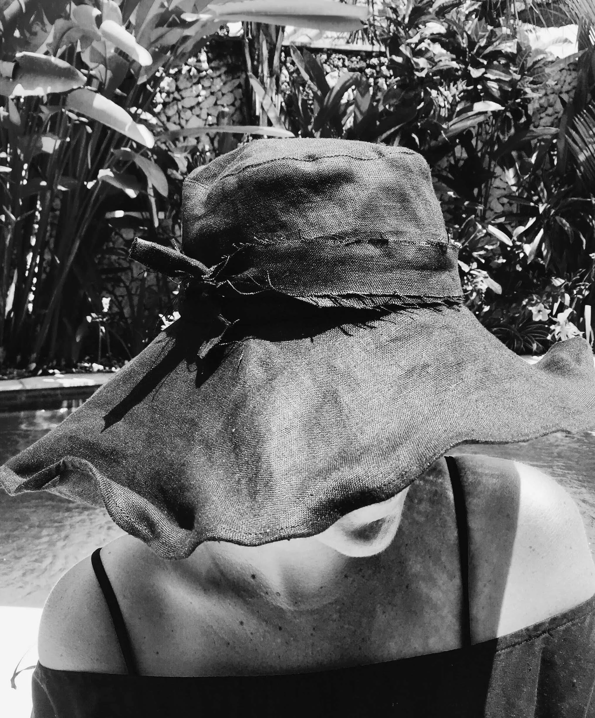 MA floppy linen hat 4.2.jpg