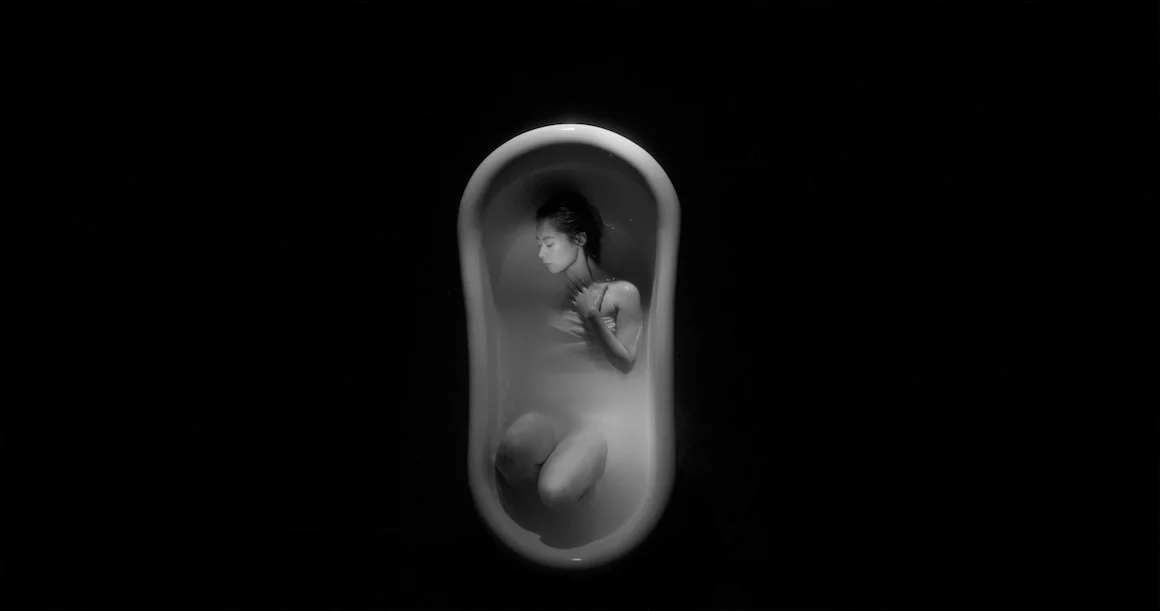 ABSENCE_XuYi_2015_Still01.jpg