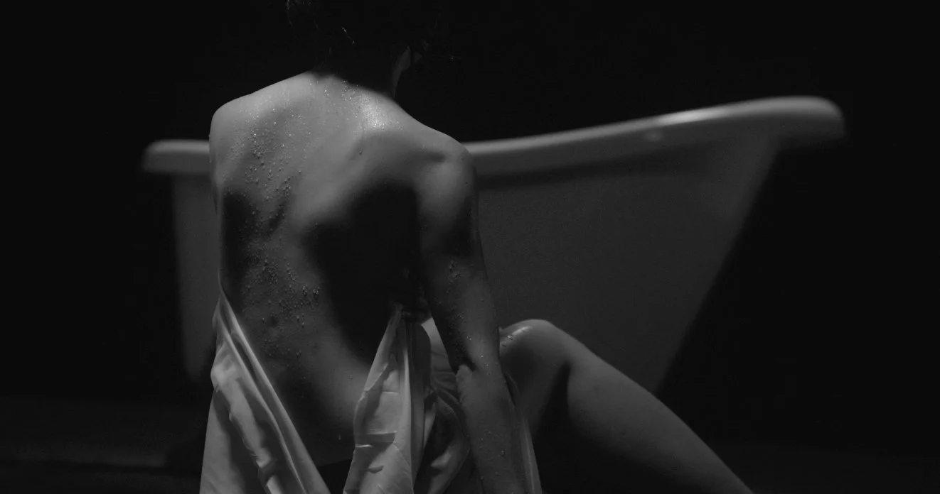 ABSENCE_XuYi_2015_Still07.jpg