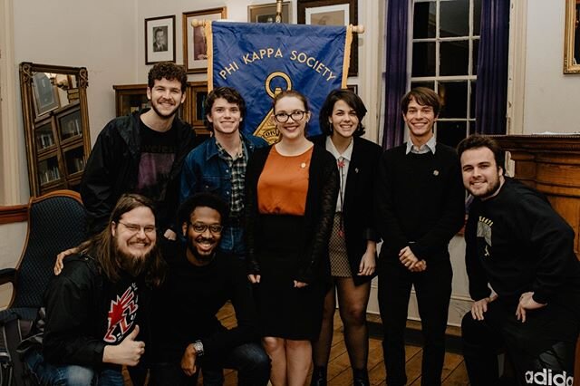 Last night was THE crossover event of the century! Thank you so much to UGA Film Club for joining us in the highly anticipated Oscars debate. It was a spicy, successful night with talks on art and the industry! (Special shout out to the film club mem