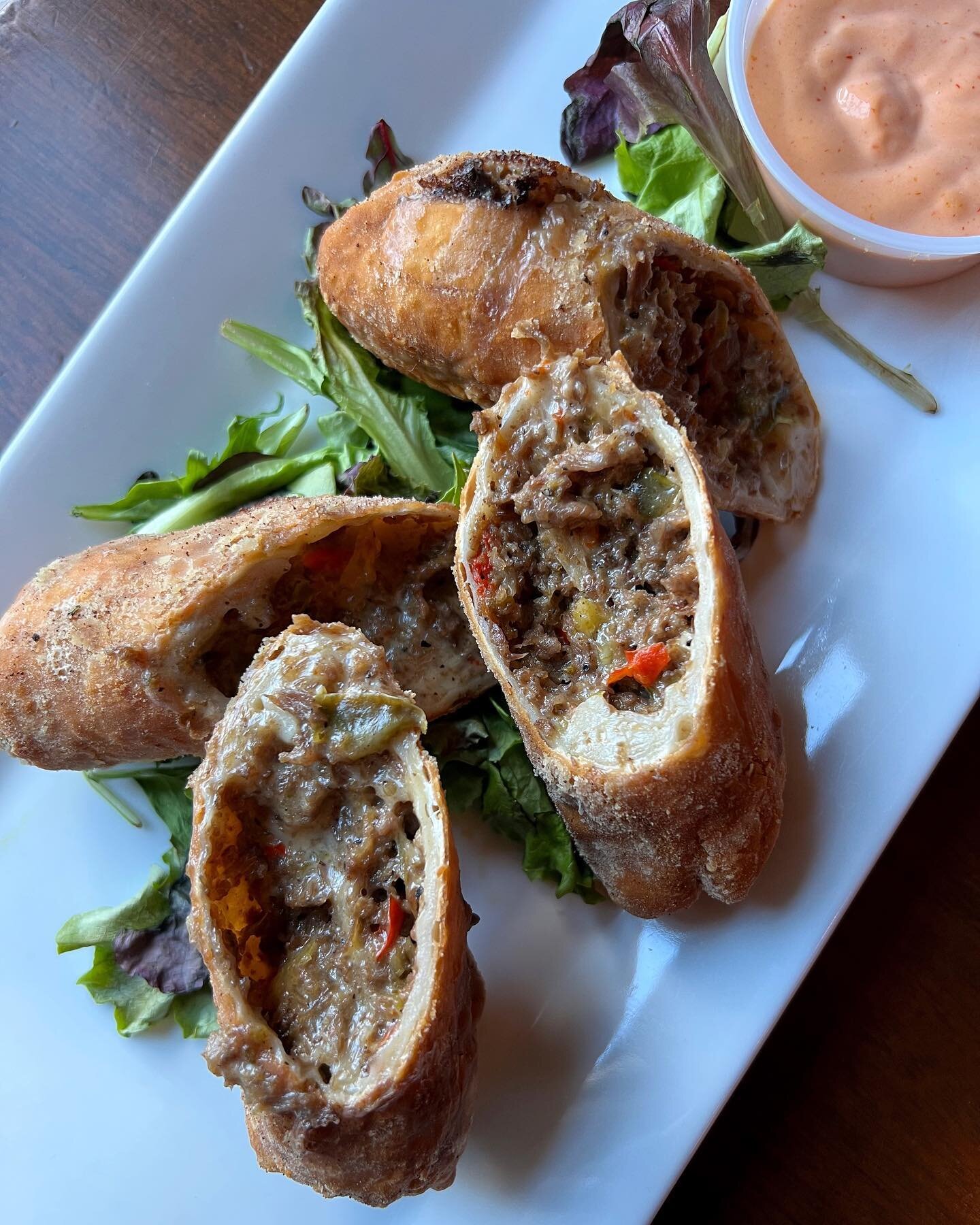 We took one of our favorite appetizers and made it ourselves! Everything is better when it&rsquo;s homemade😏👨&zwj;🍳 on the specials this week HOMEMADE PHILLY STEAK AND CHEESE EGG ROLLS with a spicy ketchup aioli