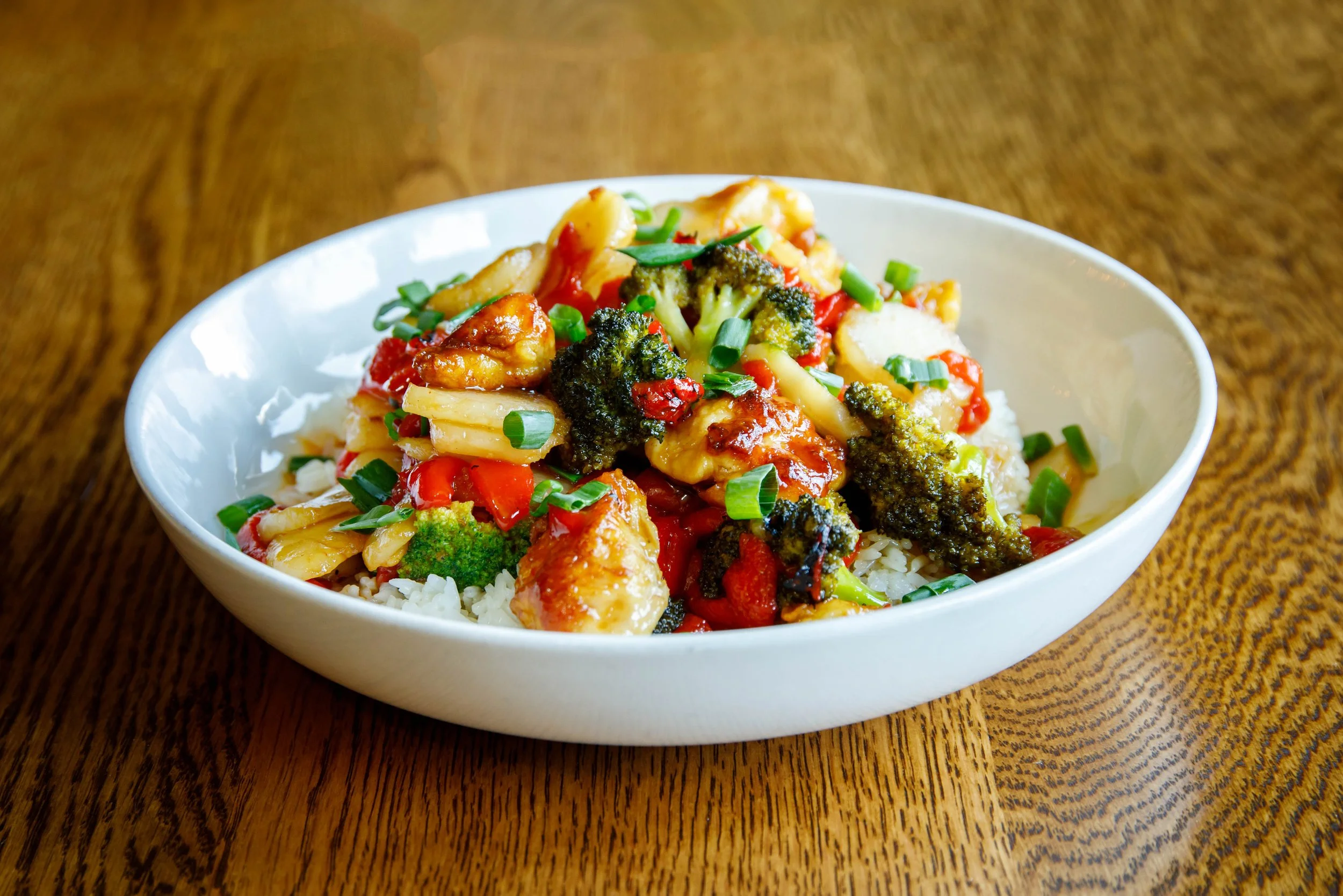 PaddysPublicHouse_SesameChixStirFry.jpg