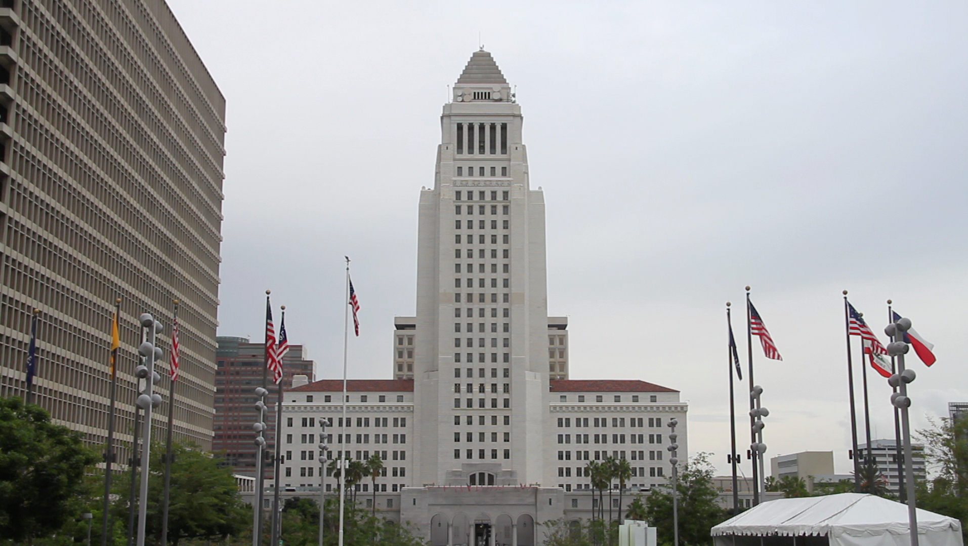 Los Angeles City Hall Wide