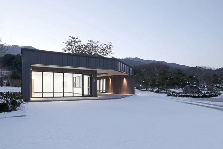 [750x550] 01.MG_5596(m)-reduced.jpg