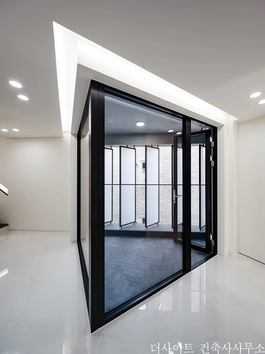 211228 [short 1080] blackstone haus-05.jpg