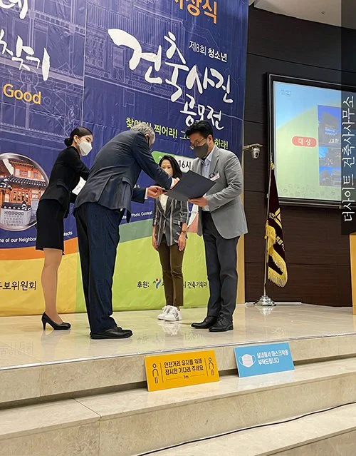 220906 [500] 합정_수상사진 (2).jpg