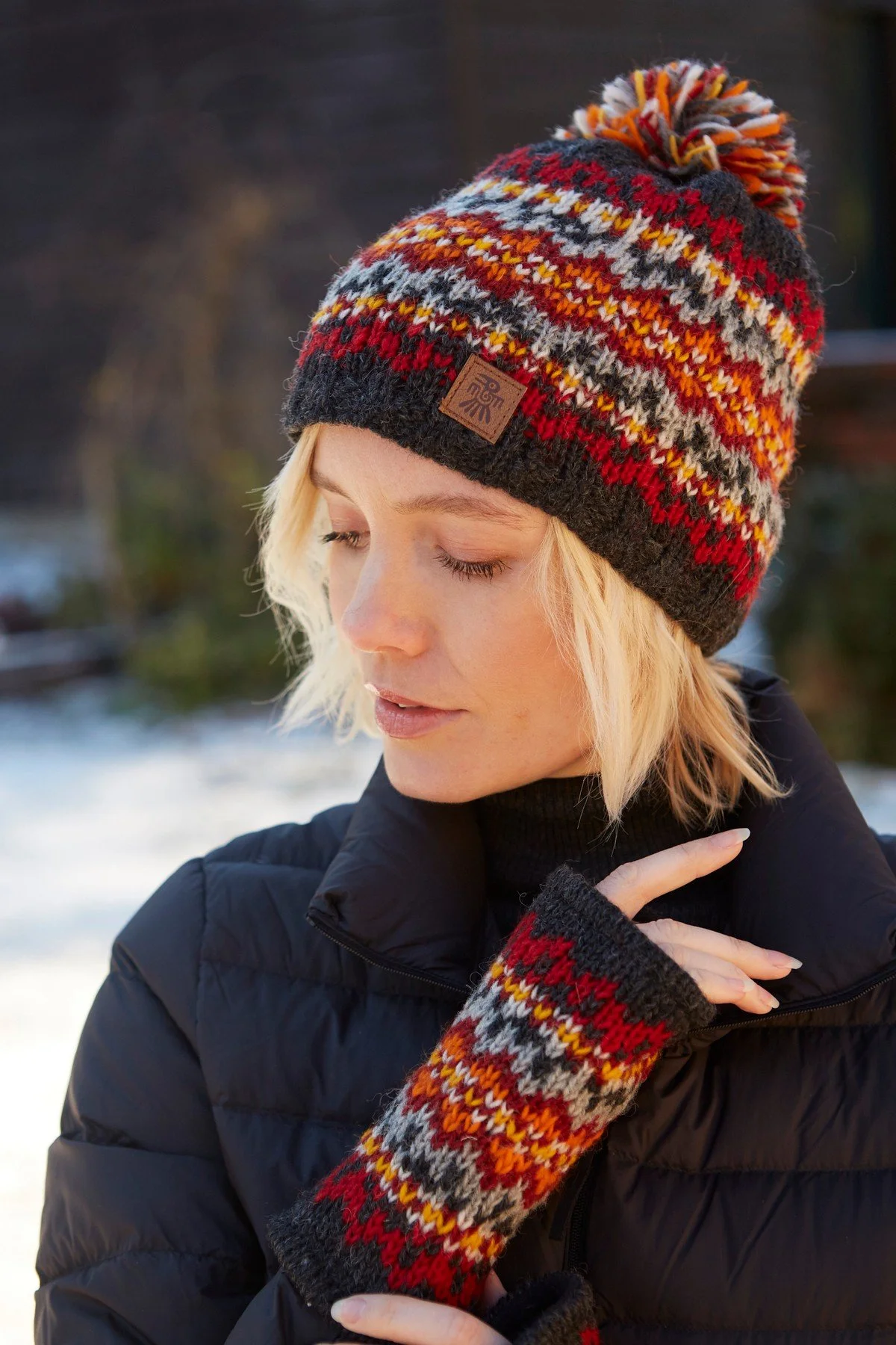 Shetland Bobble Beanie - Charcoal 