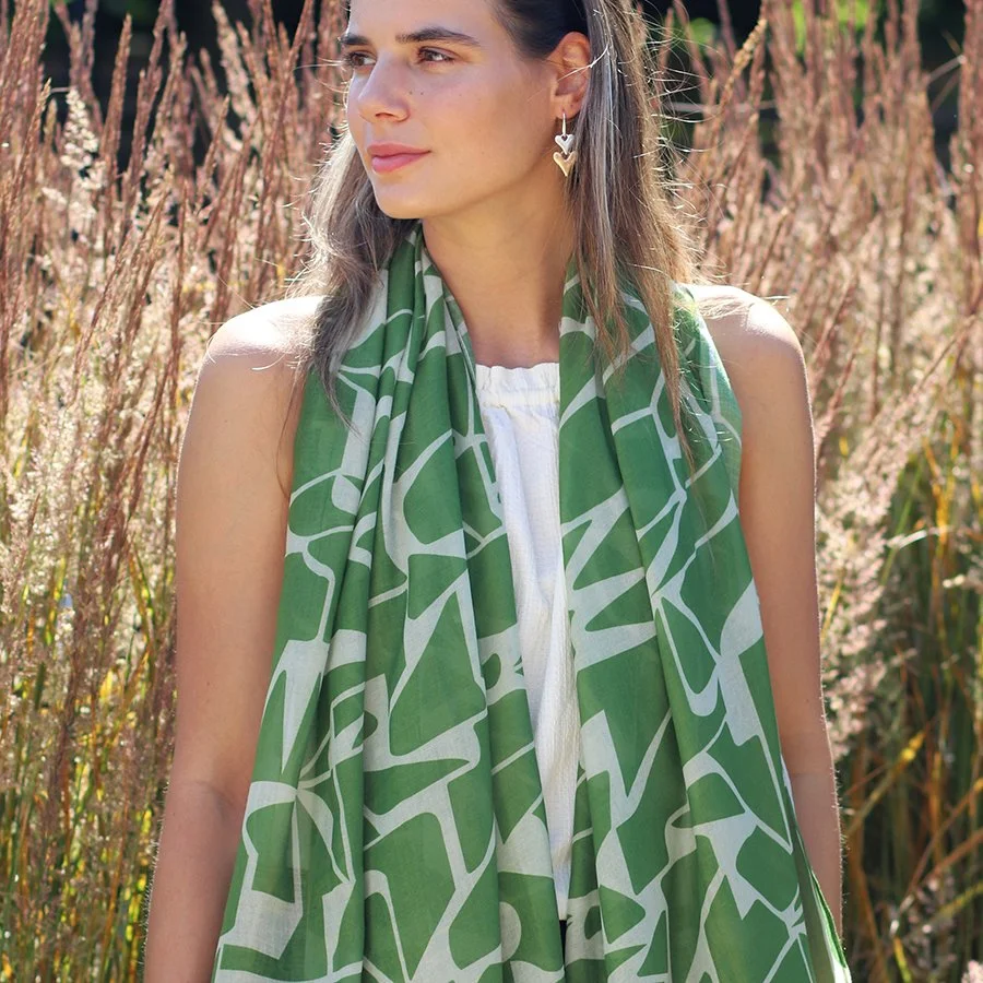 Green and ecru recycled blend shape print scarf