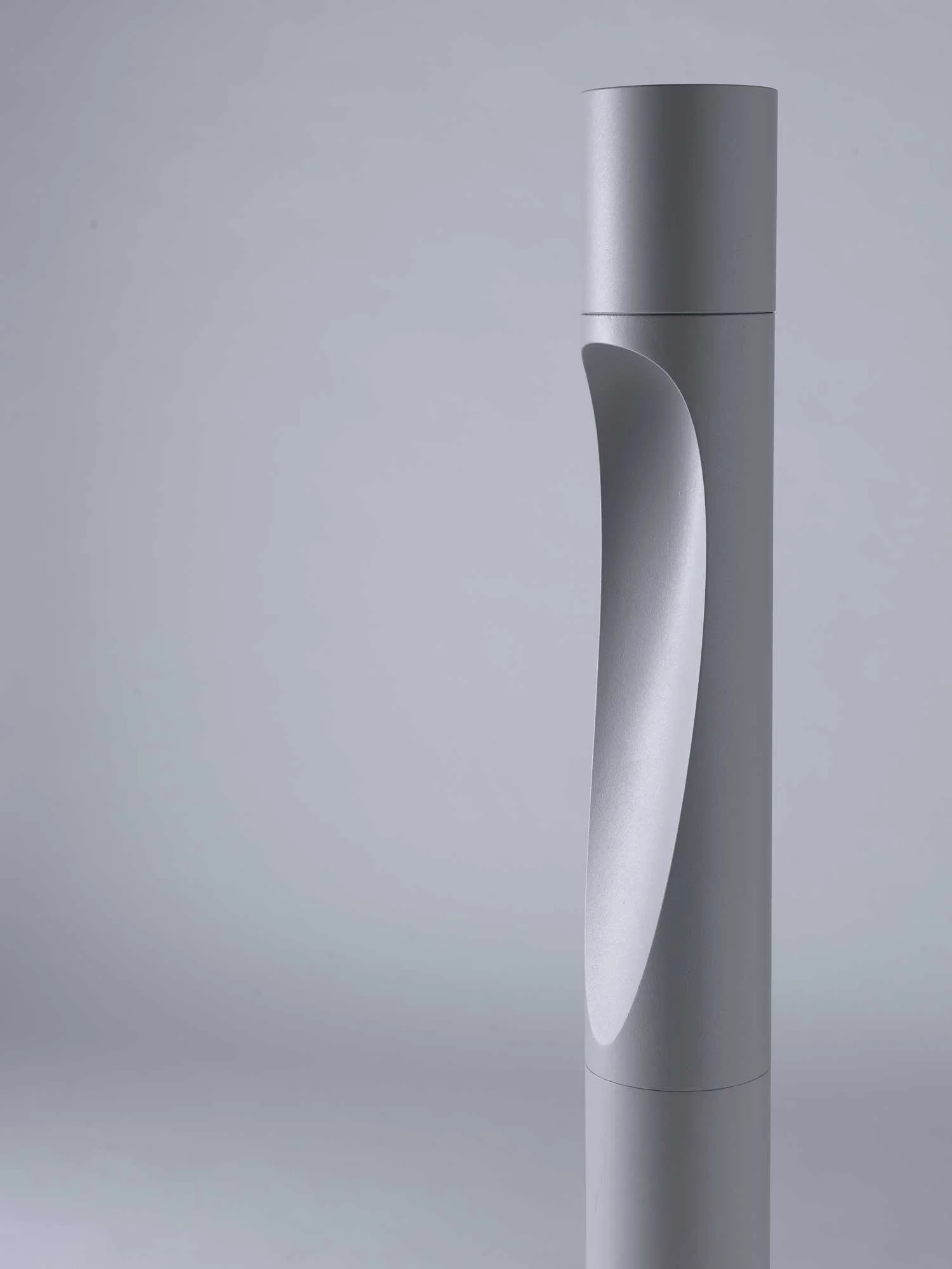 Flindt_Bollard_LouisPoulsen_02.jpg