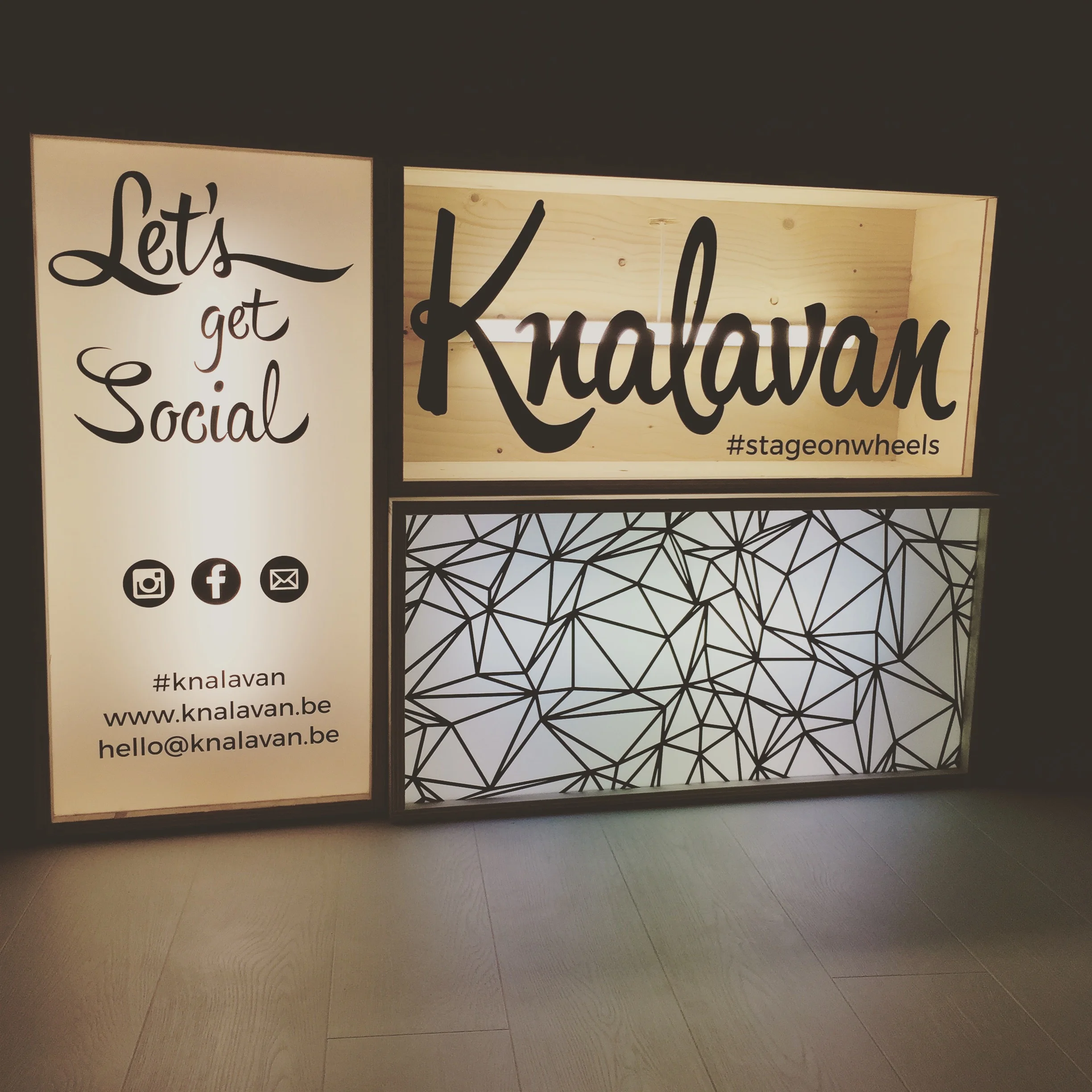Lightboxes