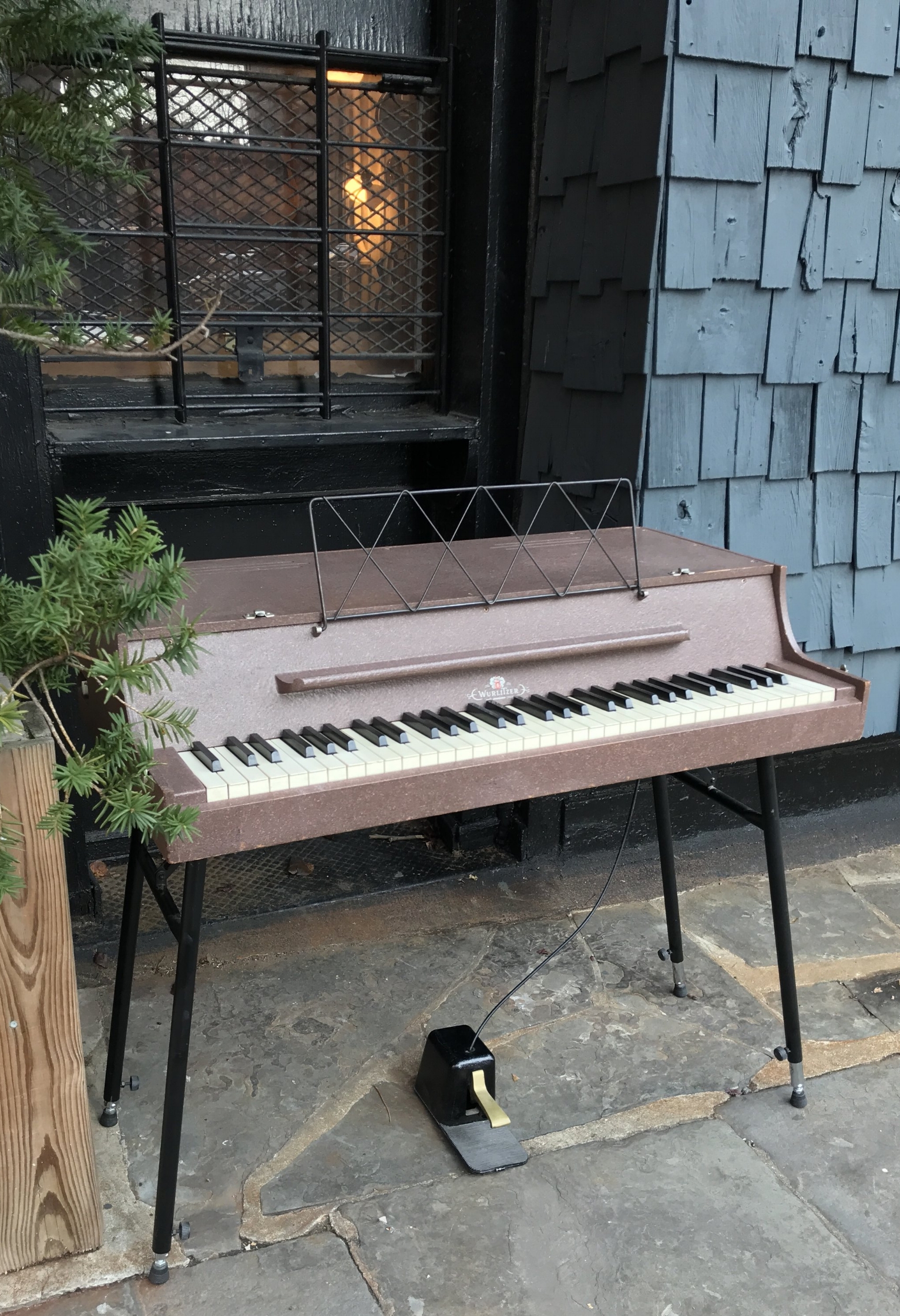1955 Wurlitzer Electric Piano 111 