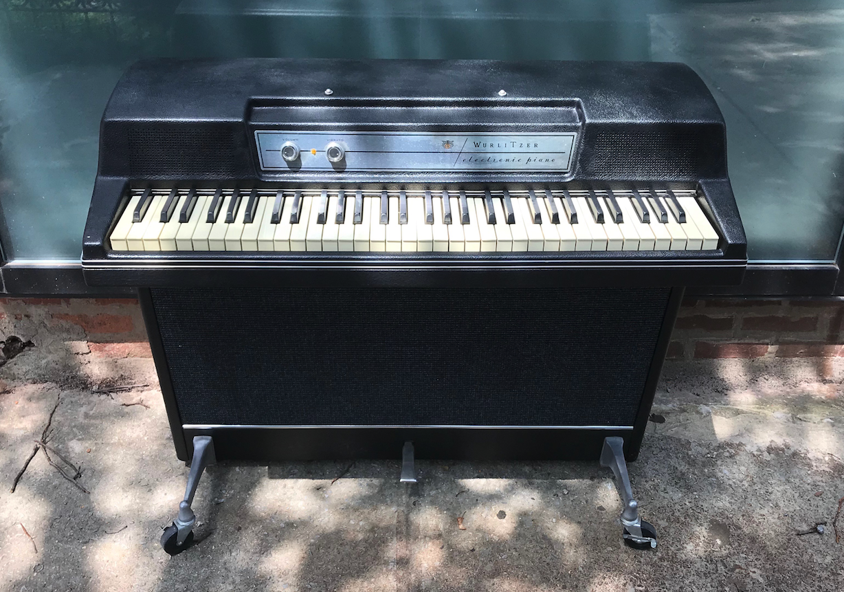 Wurlitzer 203W (1973)