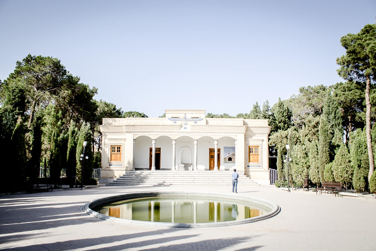 Yazd Feuertempel_demo day freeze.jpg