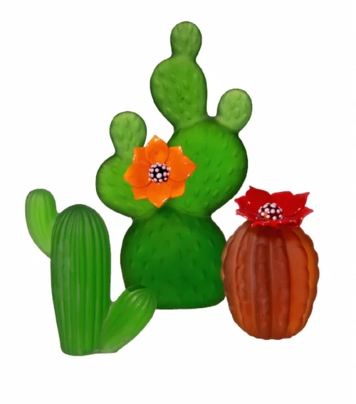 Mini sagauro in green, opuntia in green and amber sagaurp bud 