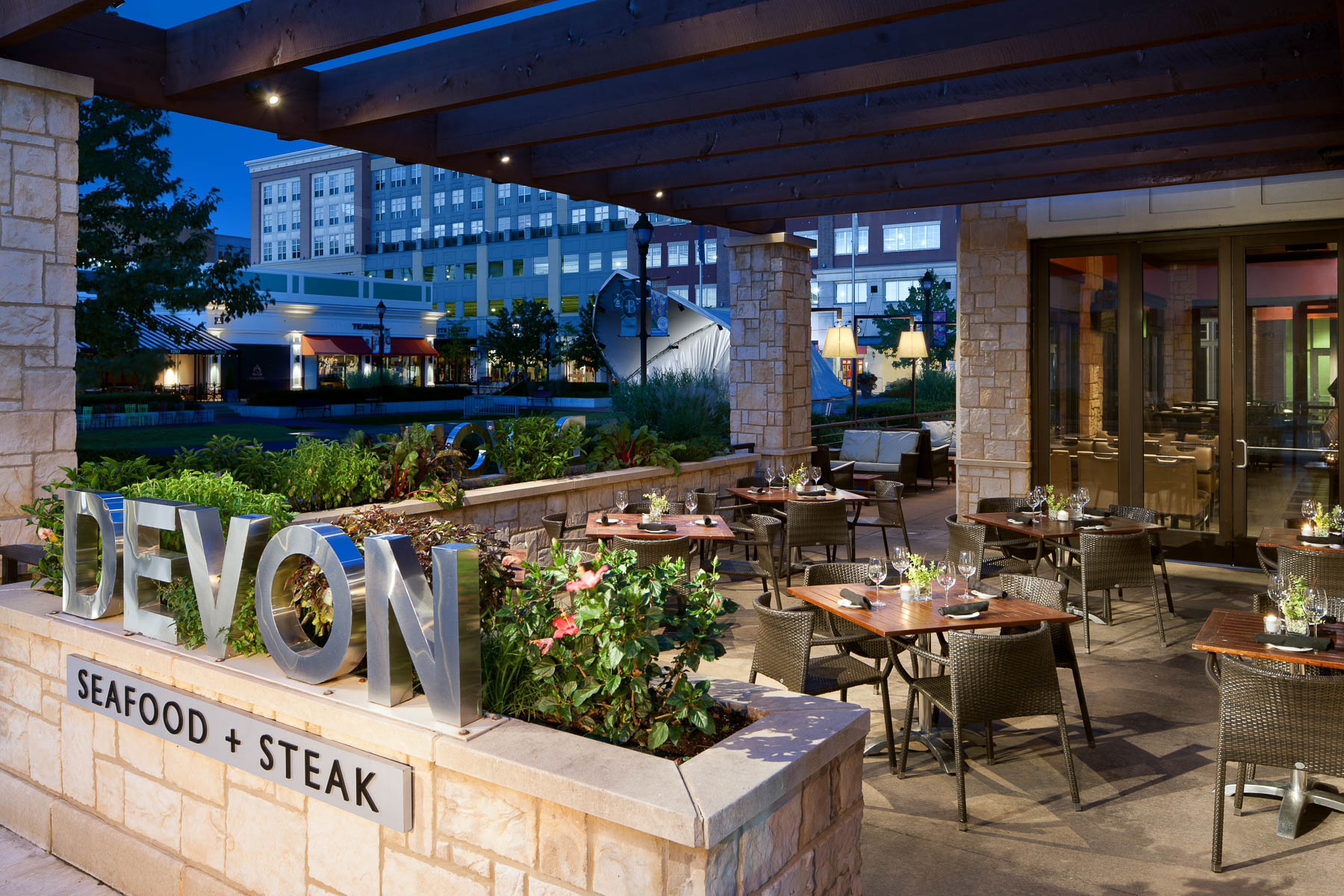 Alistair_Hospitality-01.jpg