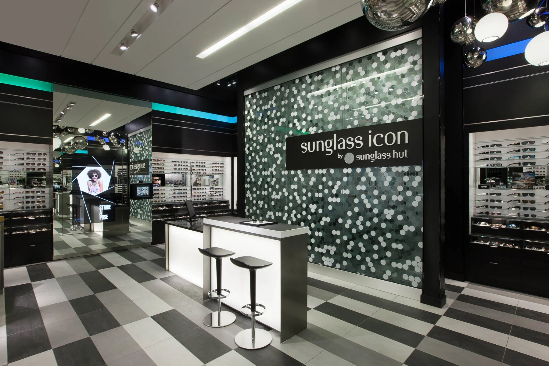 Alistair_Retail-15.jpg