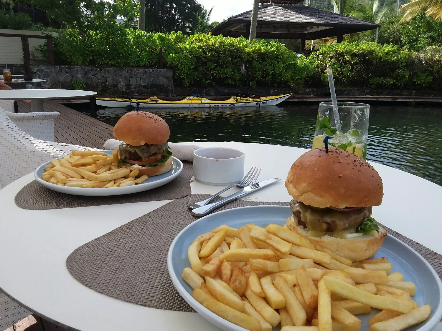 Arrival cocktail and burger after a testing first ten days