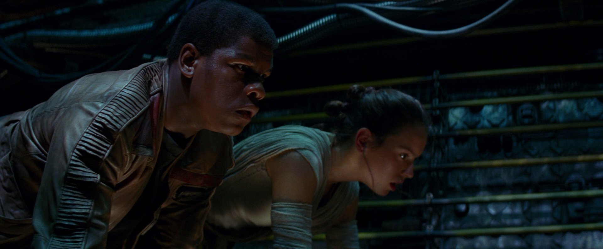 70 - Star Wars The Force Awakens.jpg