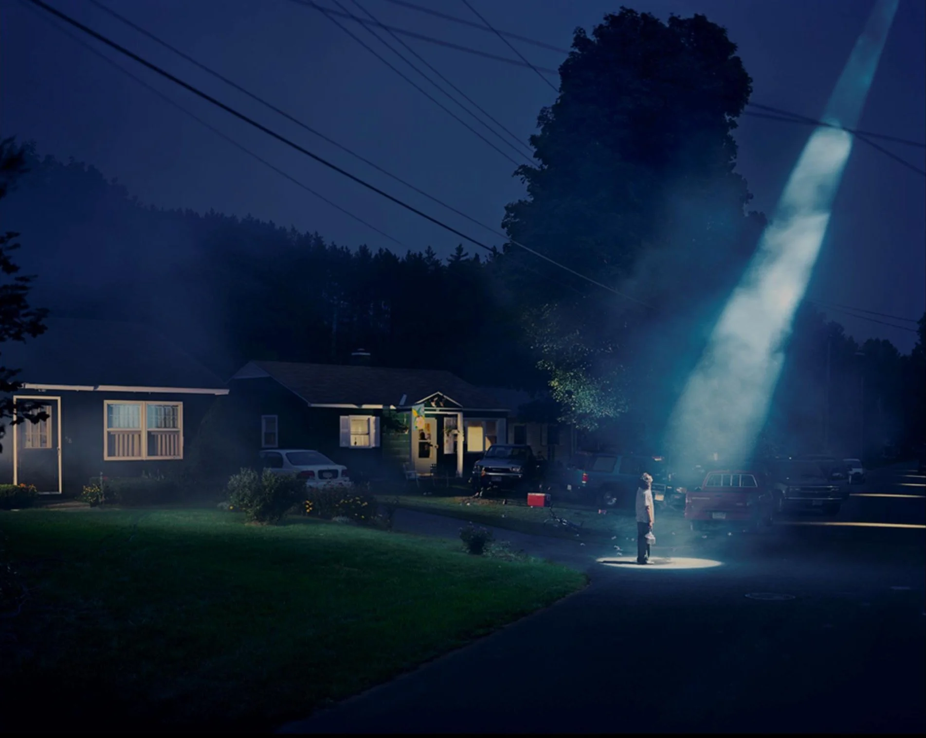Gregory-Crewdson-Untitled-Beer-Dreams-from-Twilight-1998.jpeg