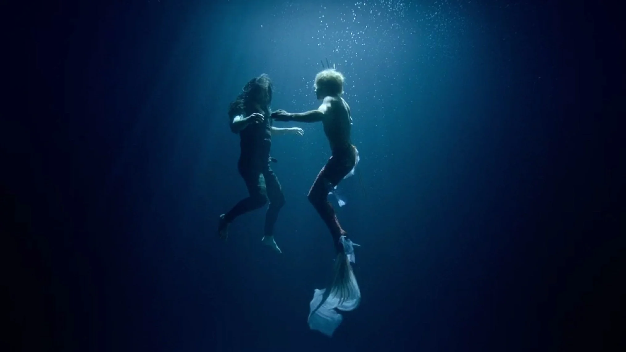 our-flag-means-death-season-2-episode-3-taika-rhys-ed-stede-mermaid.jpg
