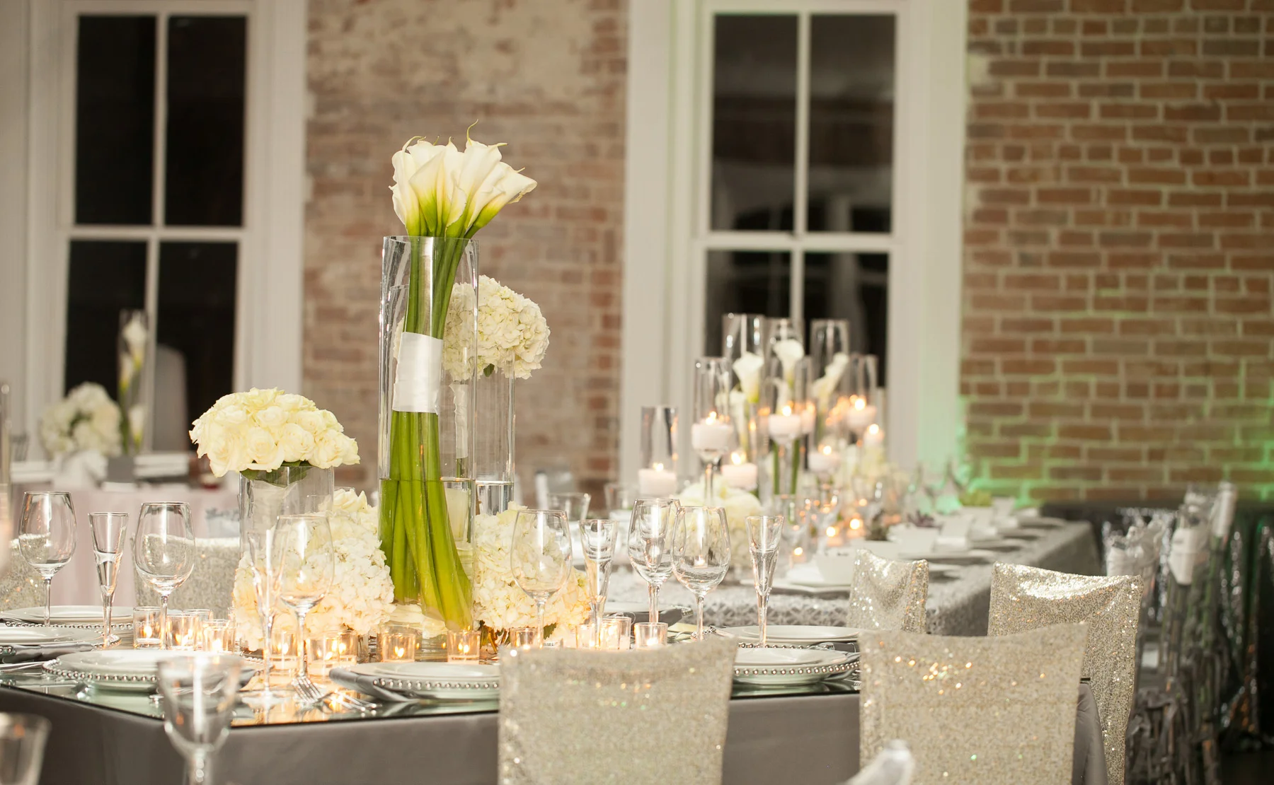 daytoremember.net | Houston Wedding at Station 3 | A Day To Remember | Urban Chic Wedding Inspiration | Leslie Cervantez Photography