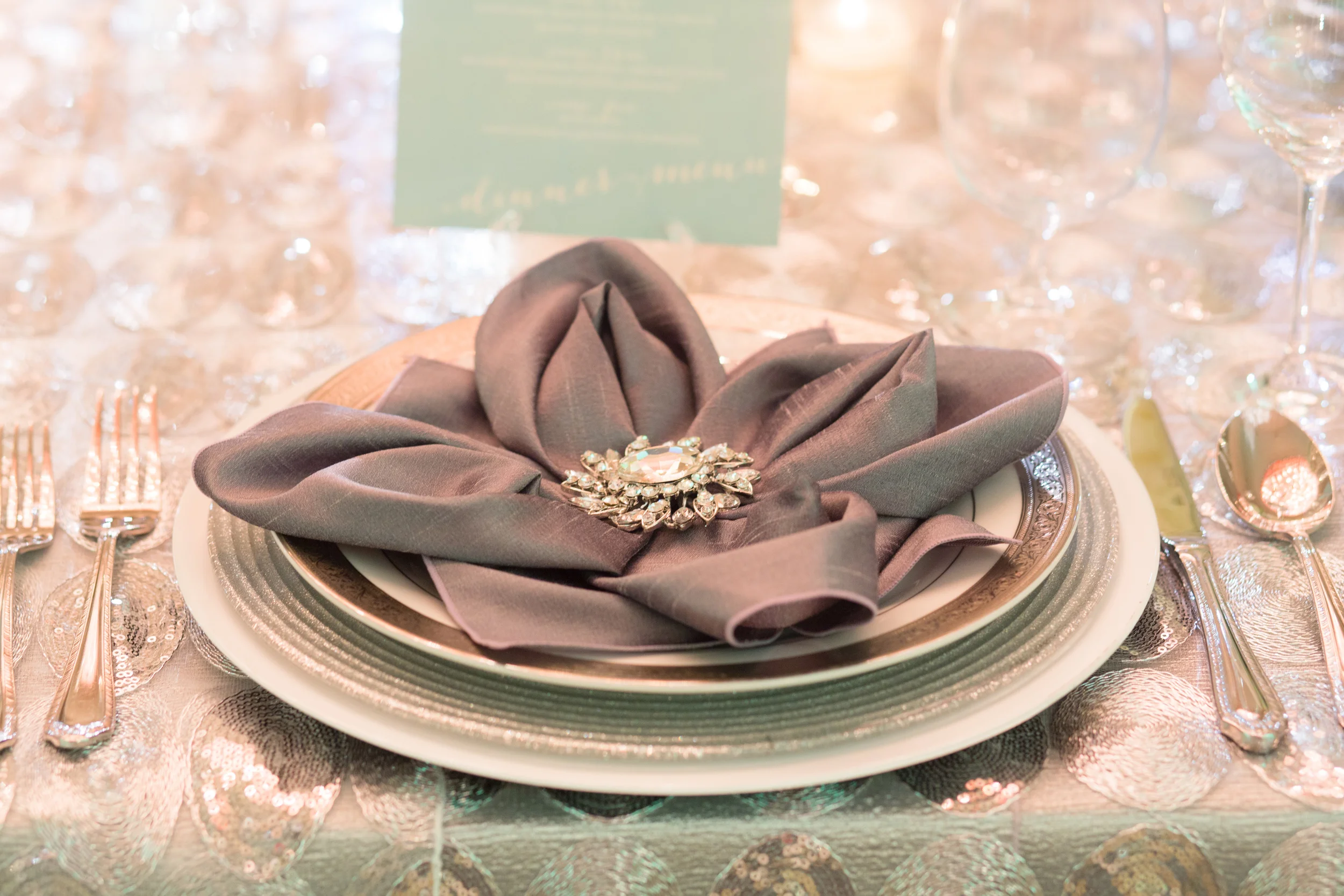 daytoremember.net | Glam Wedding Ideas at The Four Seasons | Houston Wedding Planning and Design | A Day To Remember | Akil Bennett Photographer