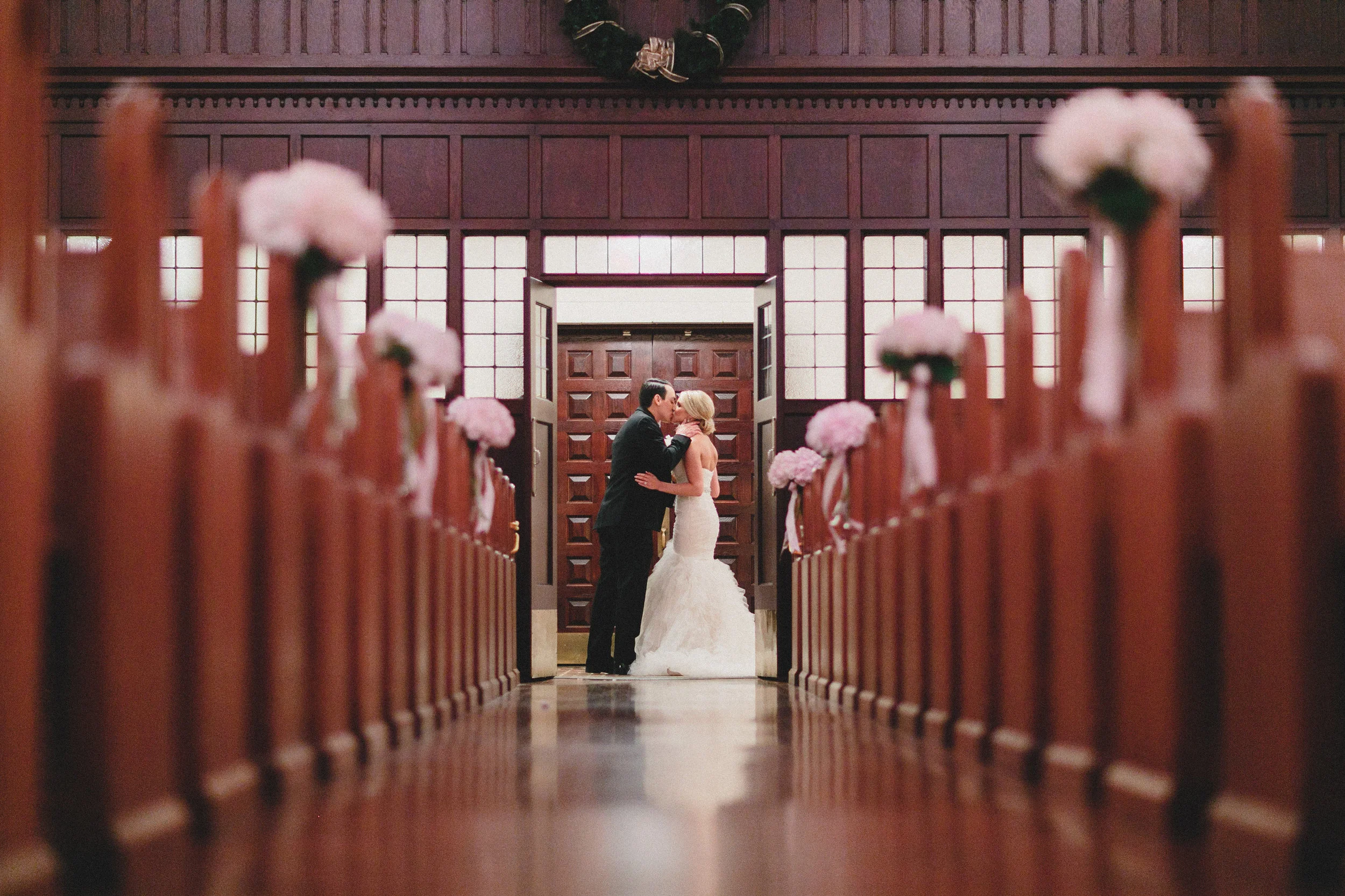 daytoremember.net | Daniel Colvin Photography | Ceremony at First Evangelical Lutheran Church | Reception at The Petroleum Club of Houston | A Day To Remember Wedding Planning and Design