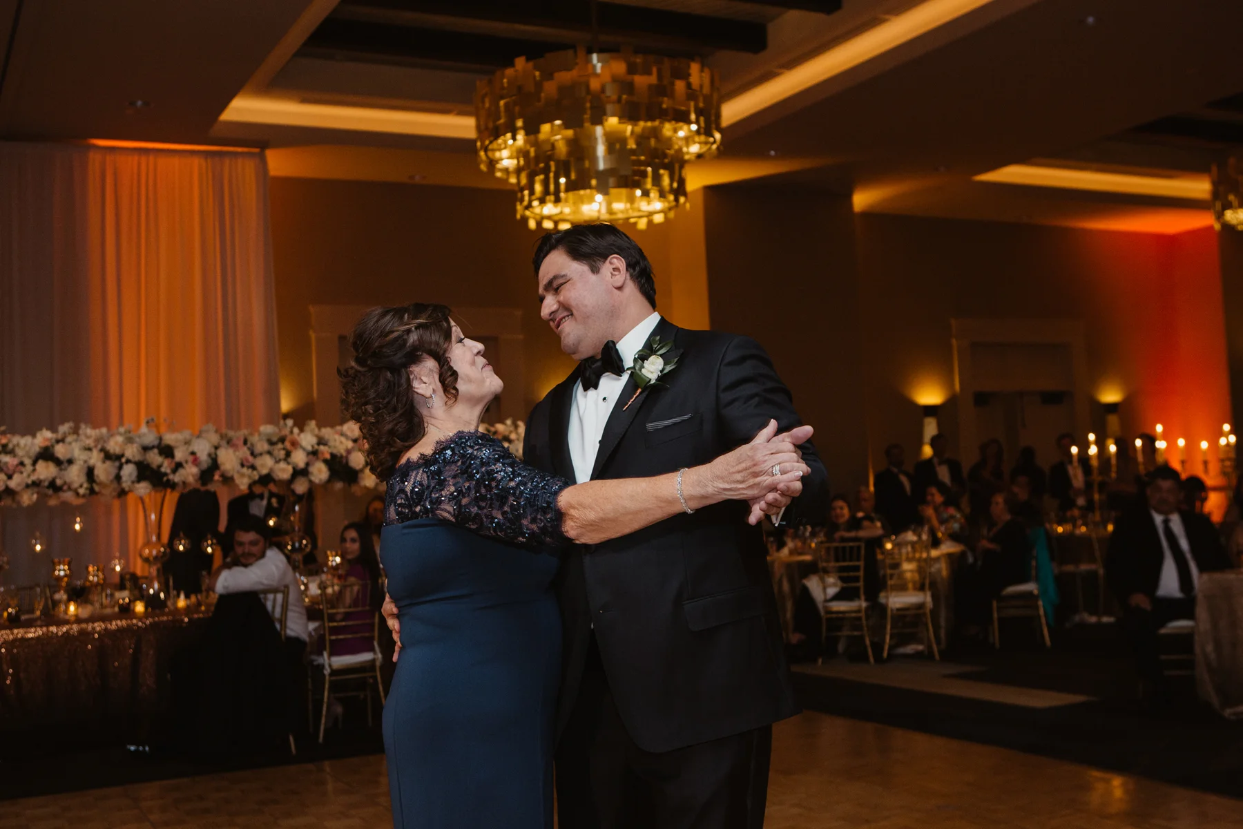 daytoremember.net | Blue Rose Photography | Cathedral Basilica of St. Francis of Assisi | El Dorado Hotel & Spa | A Day To Remember Houston Luxury Wedding Planning and Design | Luxury Destination Wedding